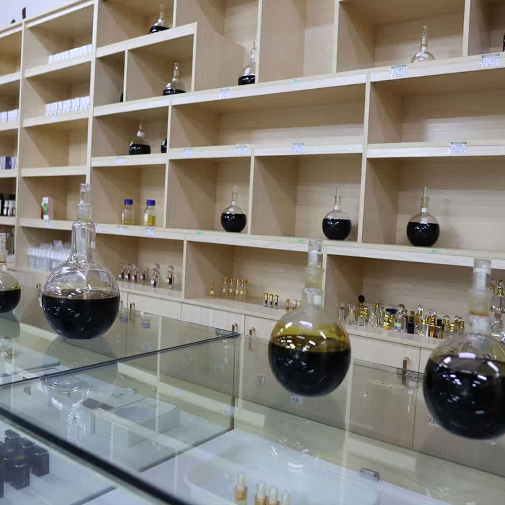 pure oud oil